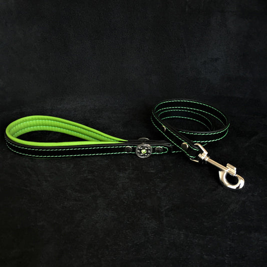 Bijou Leather Dog Leash — Green